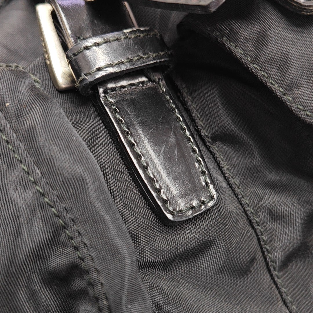 Re-Nylon Medium Nylon Black