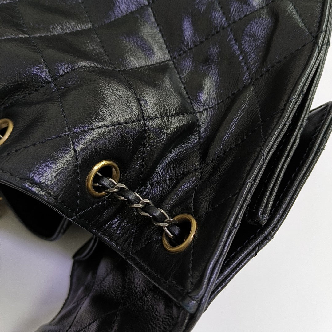 CHANEL 25 Small Quilted Calfskin Black