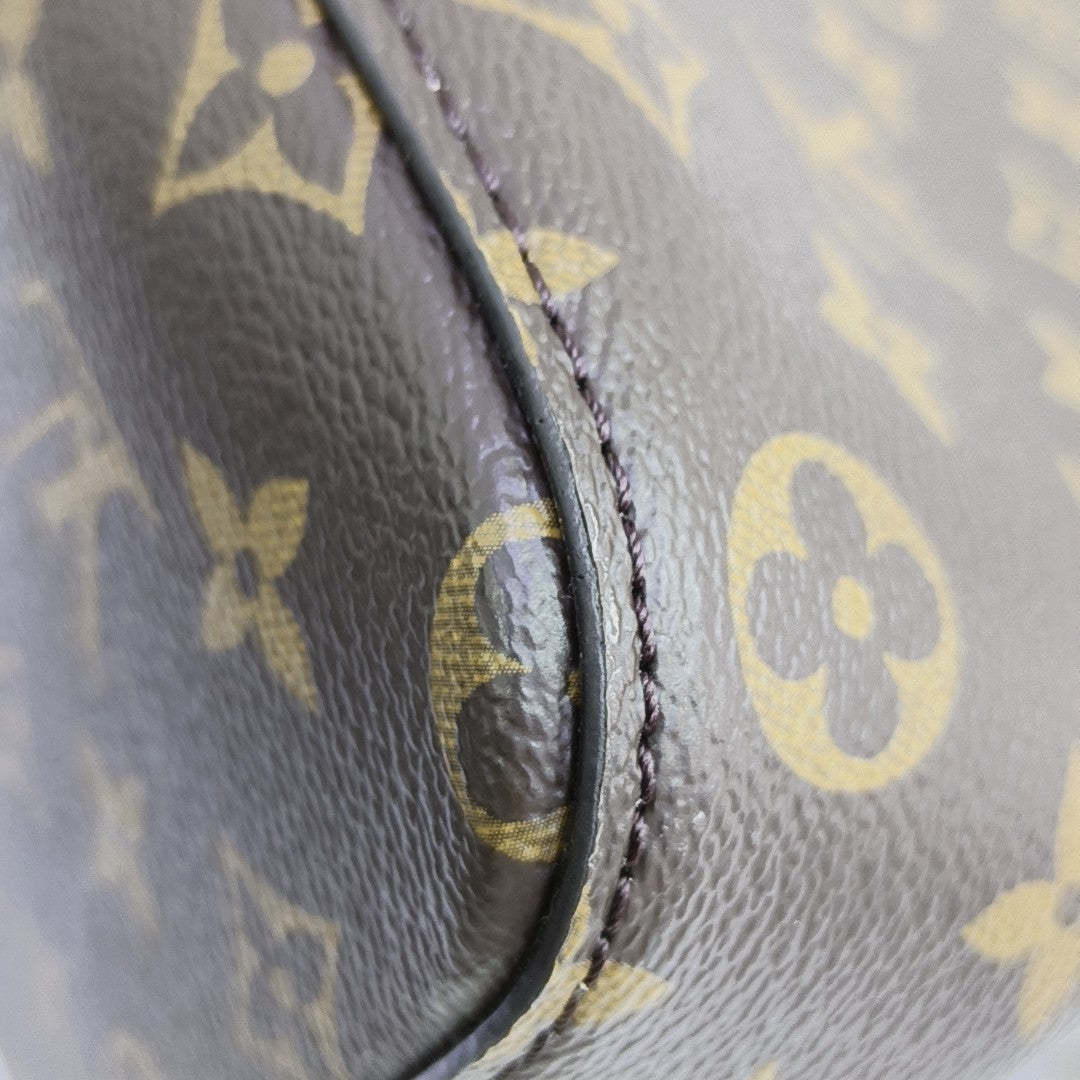 NÉONOÉ MM Monogram Coated Canvas Brown