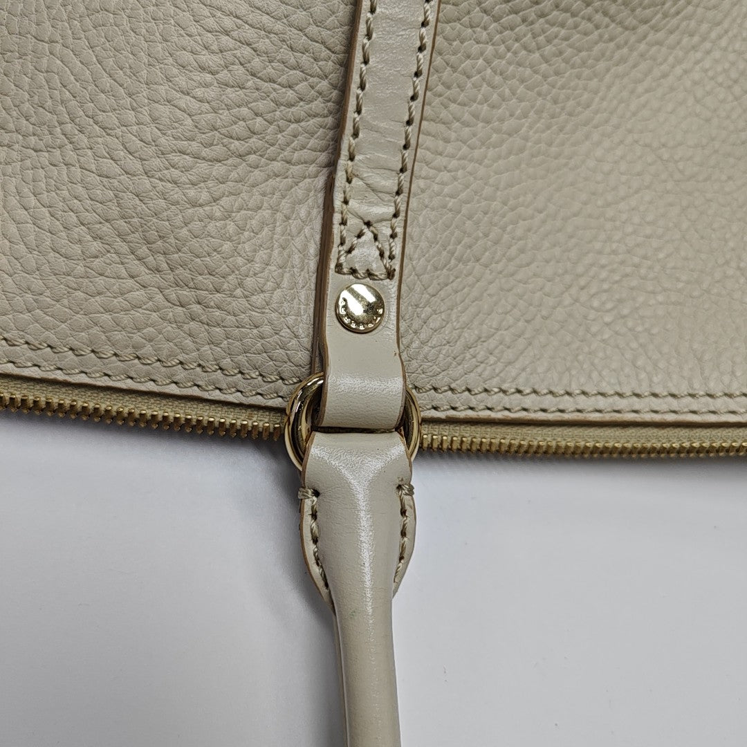 Salisbury Medium Calfskin Beige
