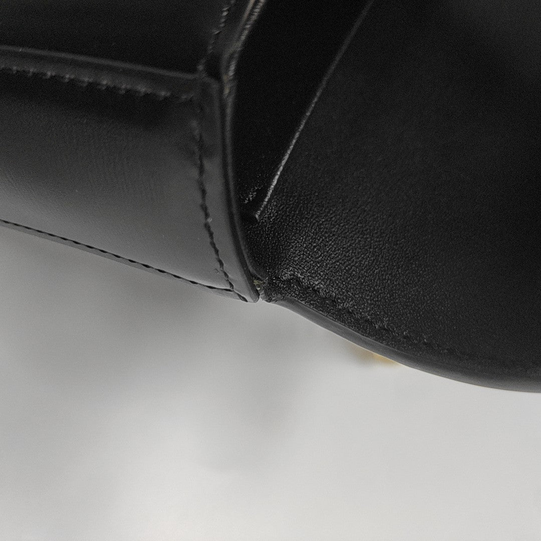 CLAUDE Calfskin Black
