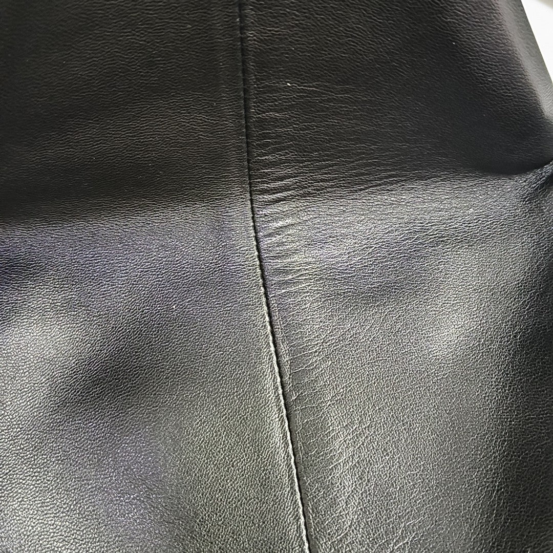 BV Trine Lambskin Black