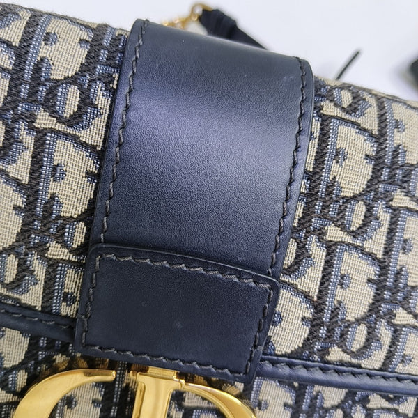 30 Montaigne Oblique Canvas Blue