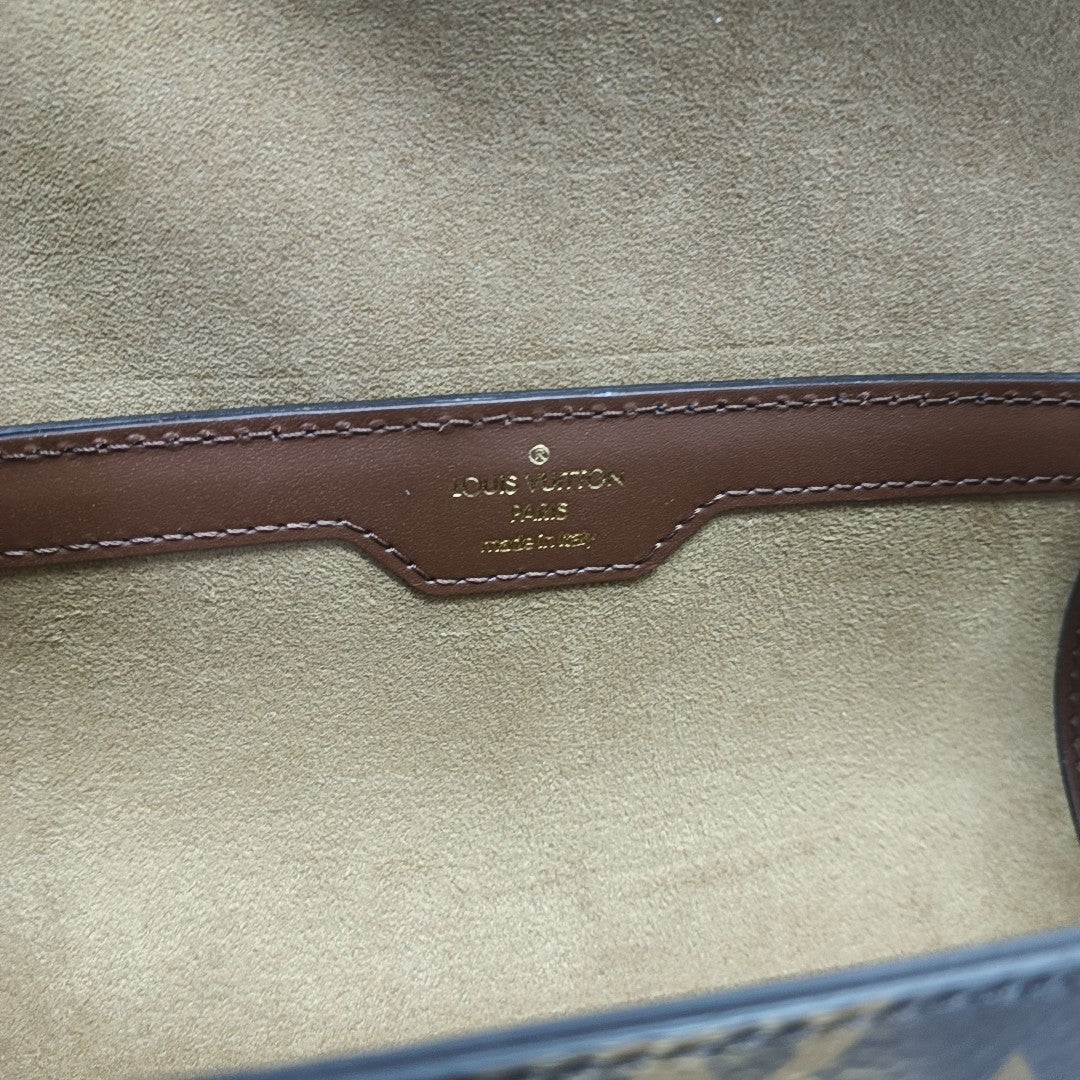 PAPILLON 19 Monogram Coated Canvas Brown