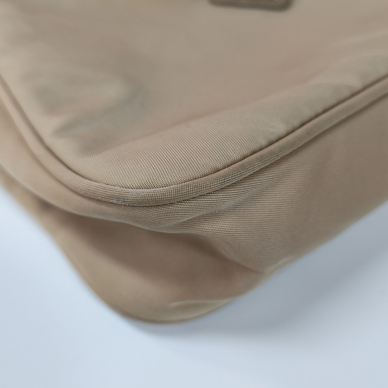 Re-Edition2000 Mini Nylon Beige
