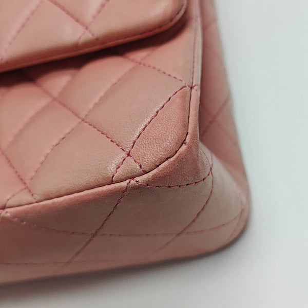 CLASSIC FLAP Small Quilted Lambskin Pink