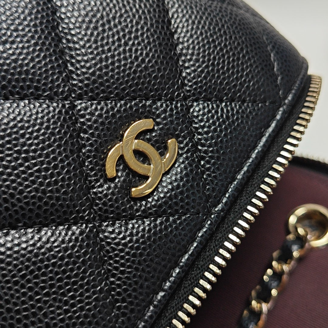 VANITY CASE Mini Quilted Grained Calfskin Black