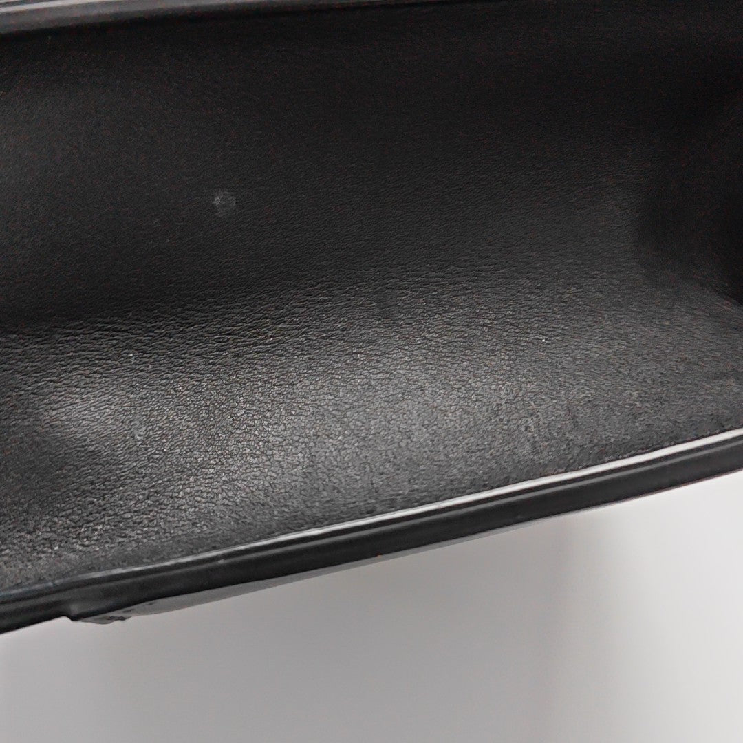 30 Montaigne Calfskin Black