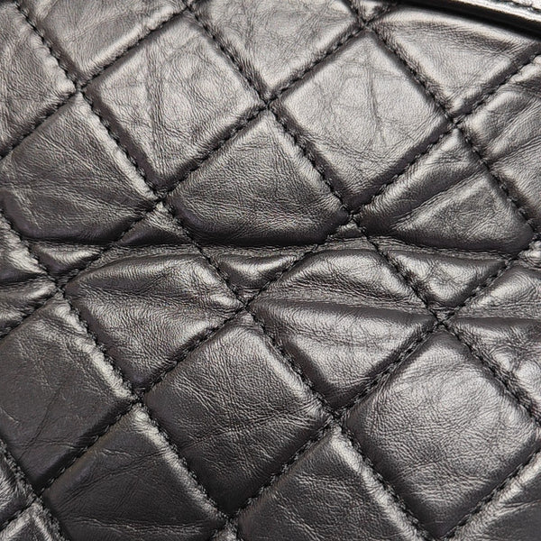 GABRIELLE Small Quilted Calfskin Black