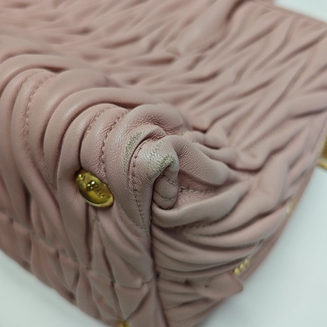 Avenue Quilted Lambskin Pink