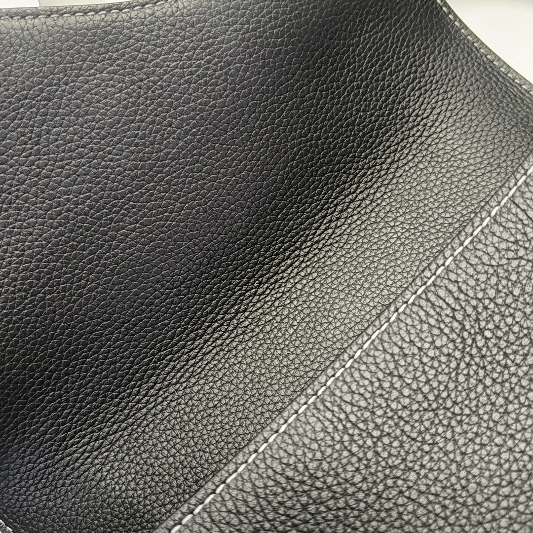 Gallop Calfskin Black