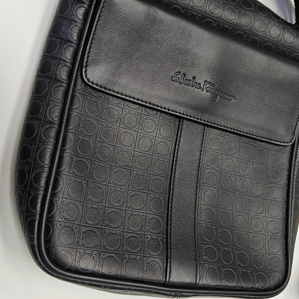 Gamma Soft Calfskin Black