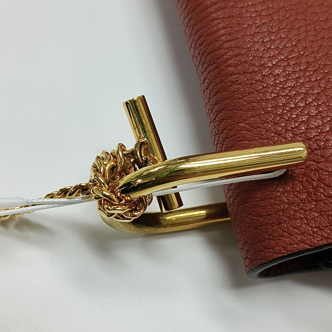 Drew Medium Calfskin Red
