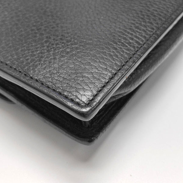 Authenticated pre-owned  Interlocking G Calfskin Black - Shoulder Bag at Looply