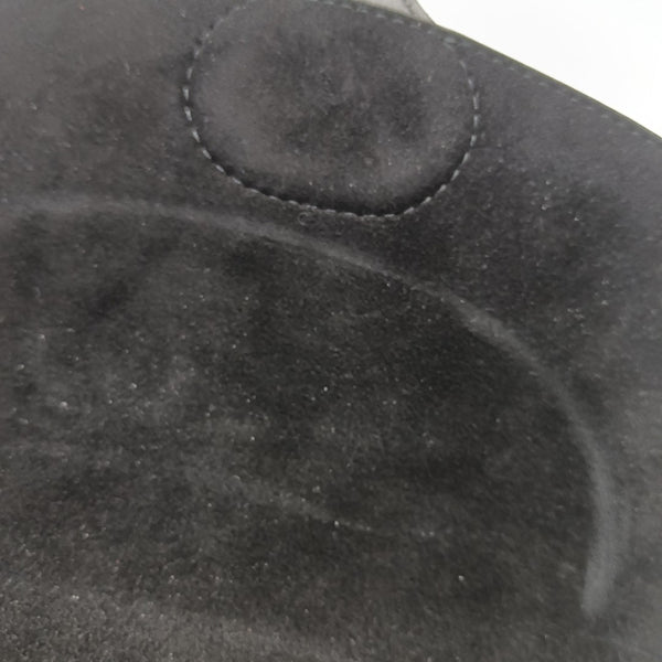 Authenticated pre-owned  Bobby Medium Calfskin Black - Shoulder Bag at Looply
