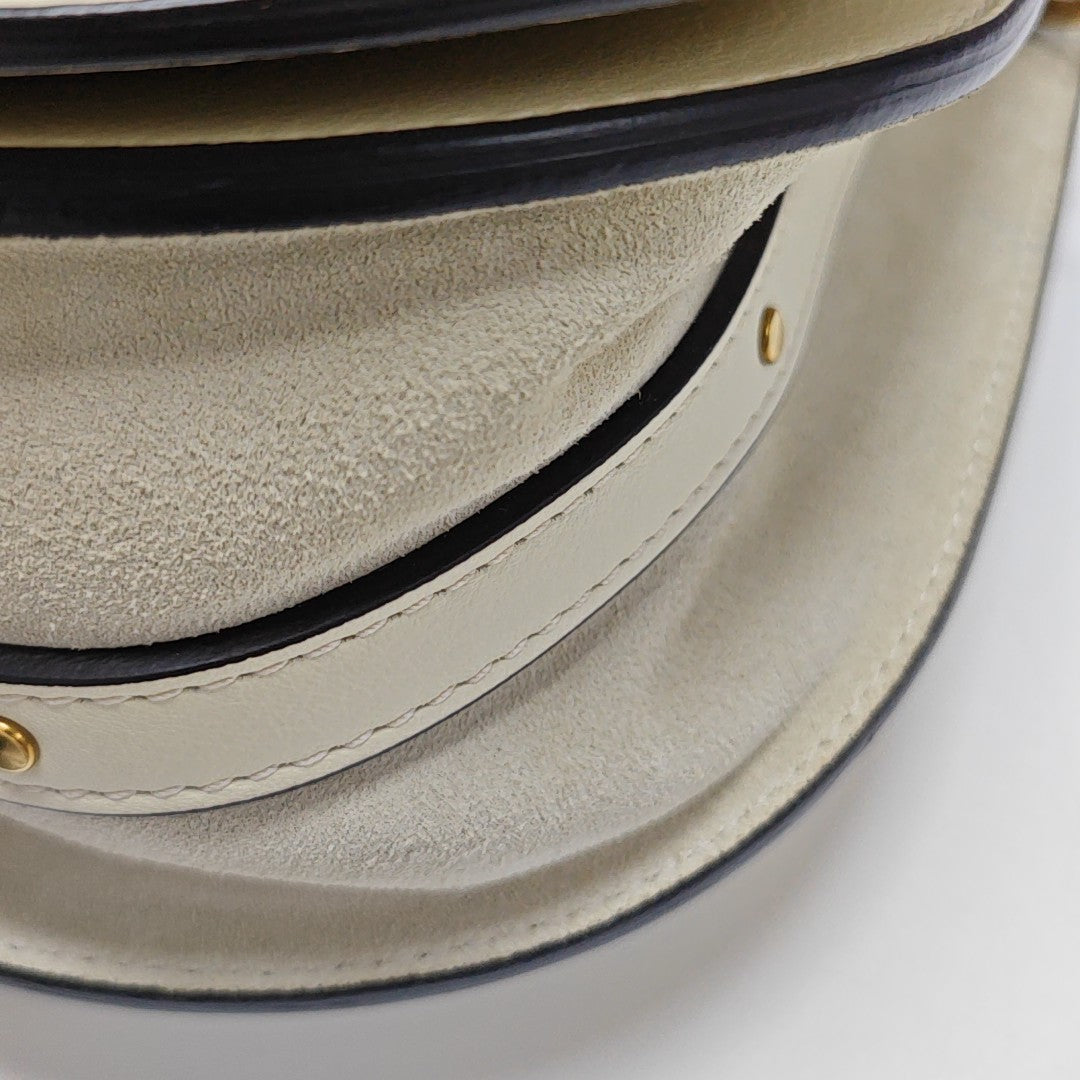 Nile Medium Calfskin White