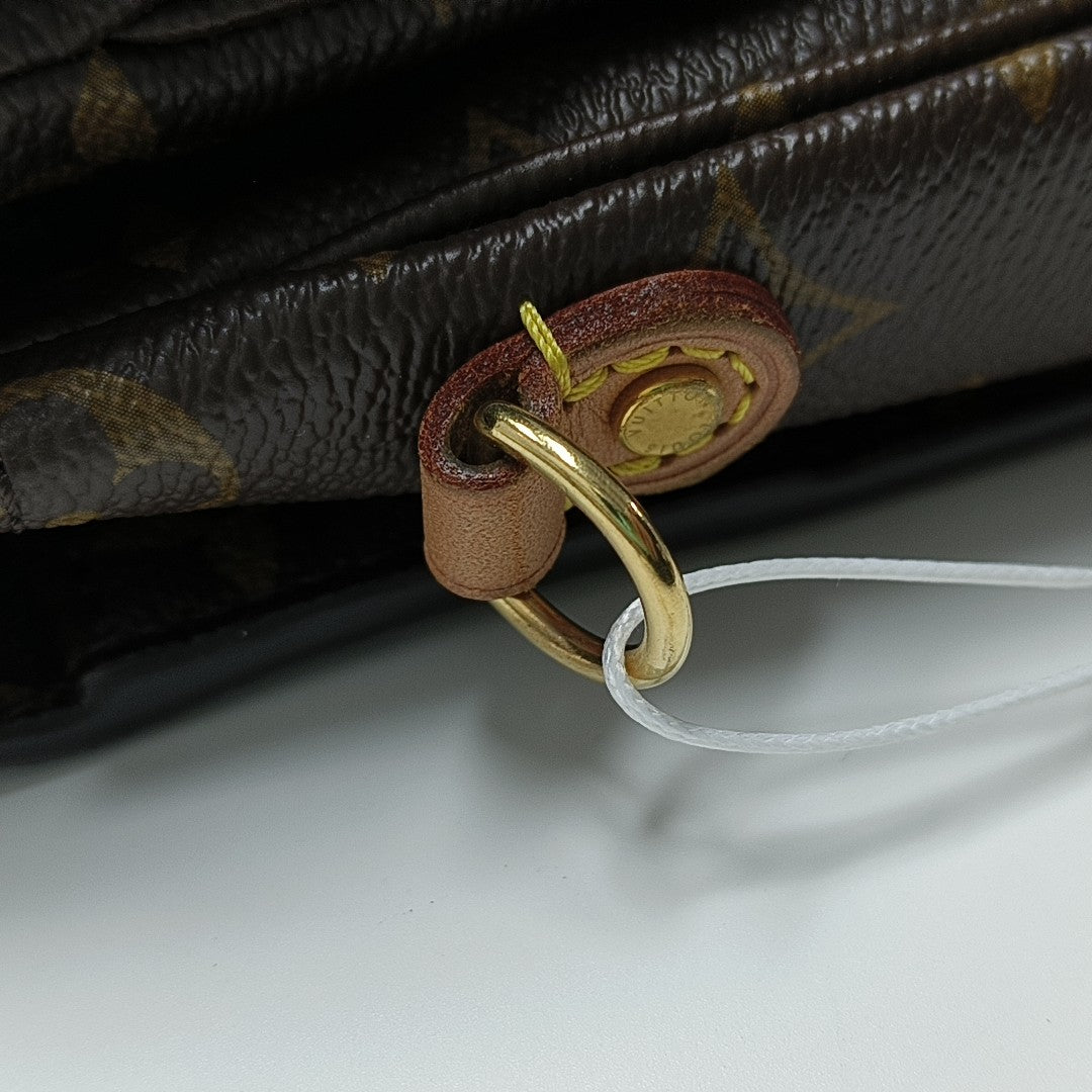 MÉTIS MM Monogram Coated Canvas Brown