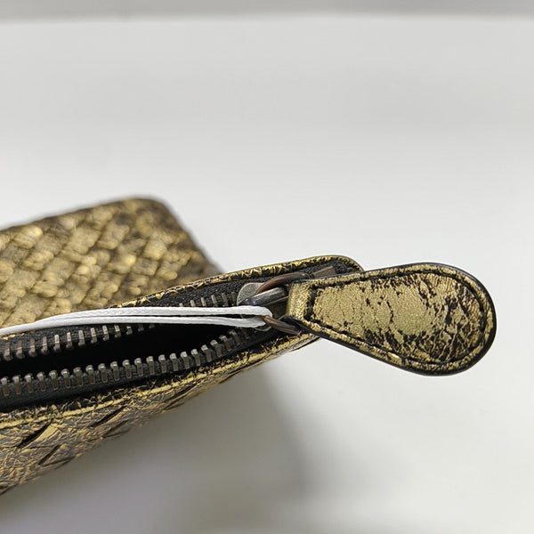 Leather Gold