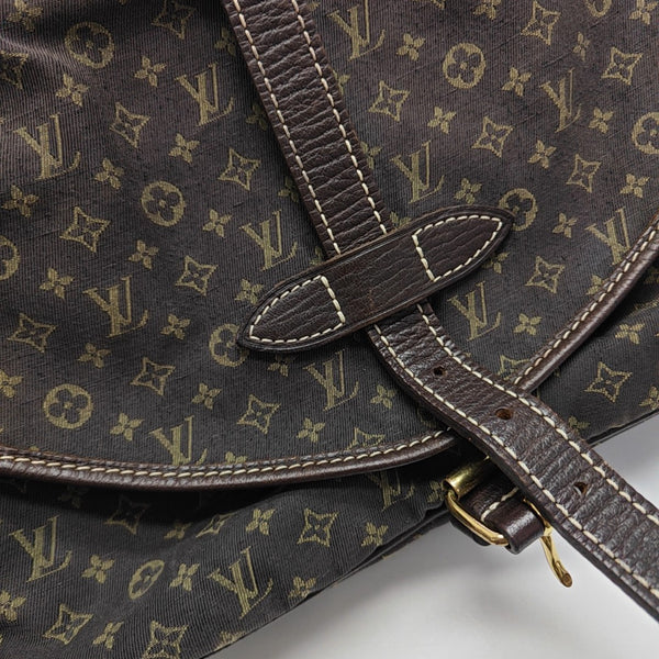 SAUMUR 28 Monogram Canvas Brown