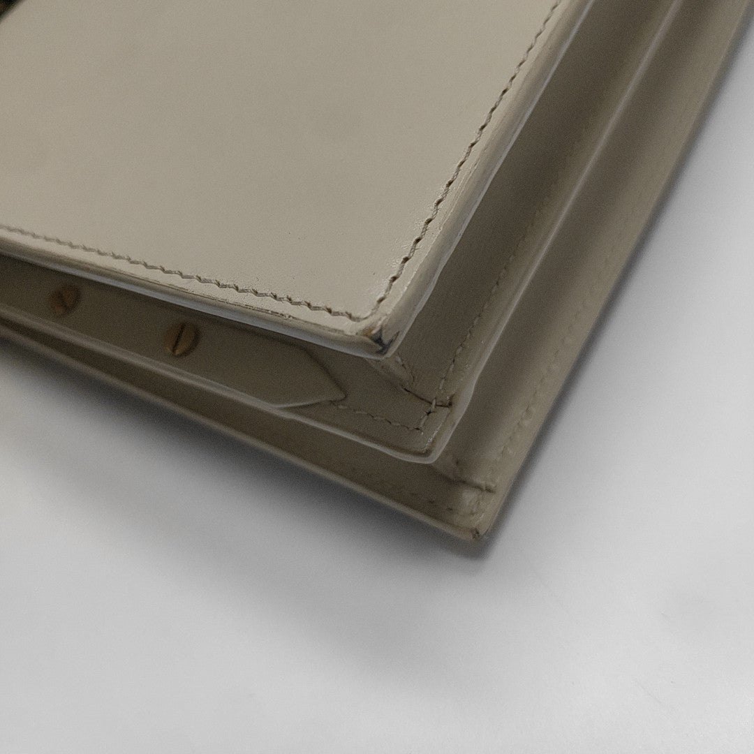 CASSANDRA Quilted Calfskin Gray