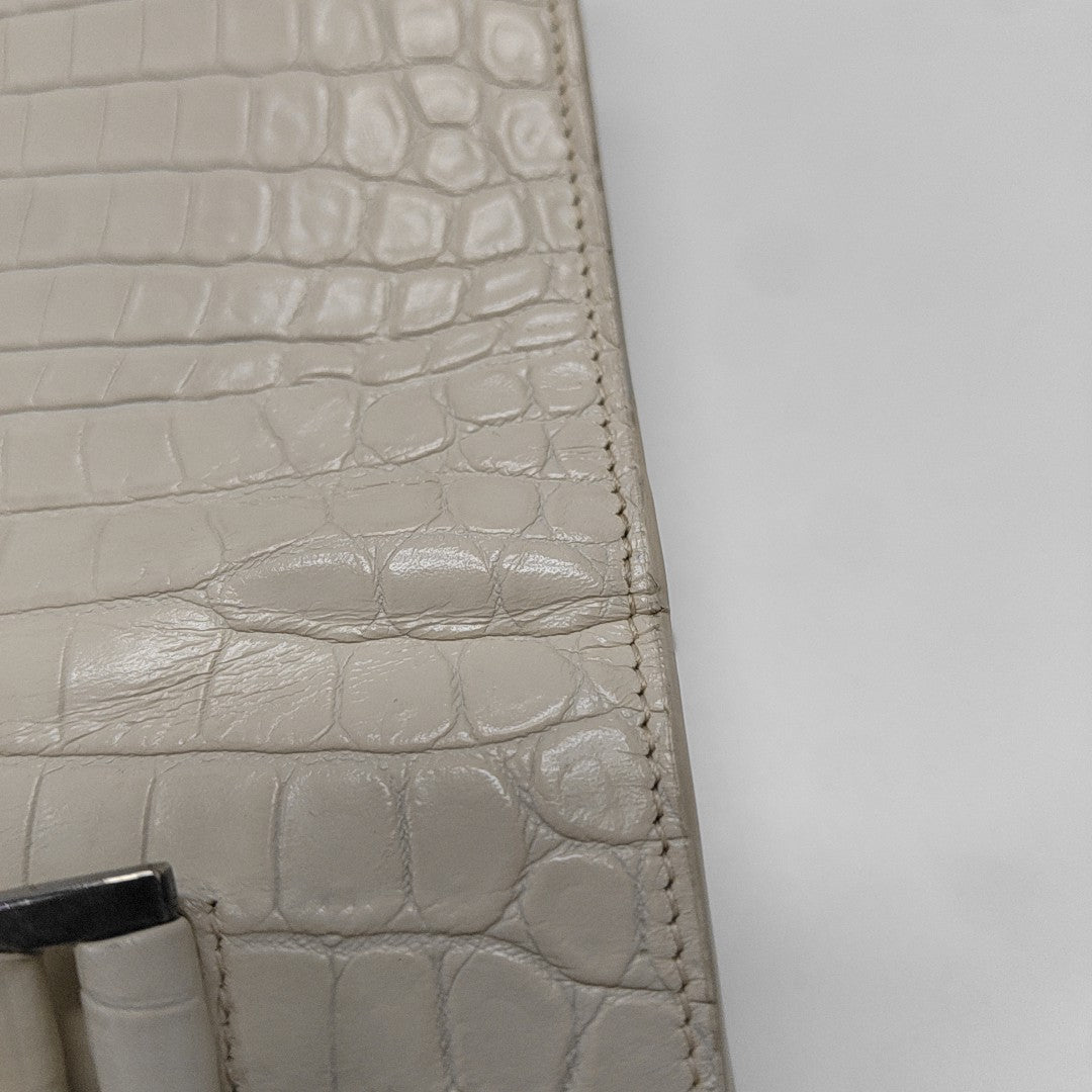 BELLECHASSE Calfskin White