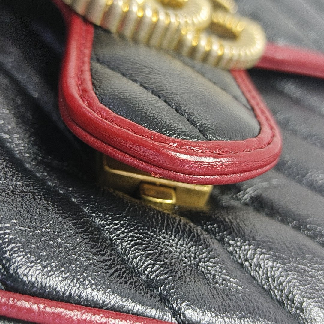 GG Marmont Small Quilted Calfskin Black