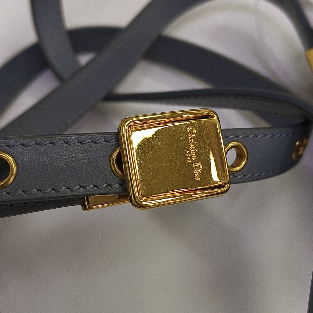 30 Montaigne Super Mini Calfskin Blue