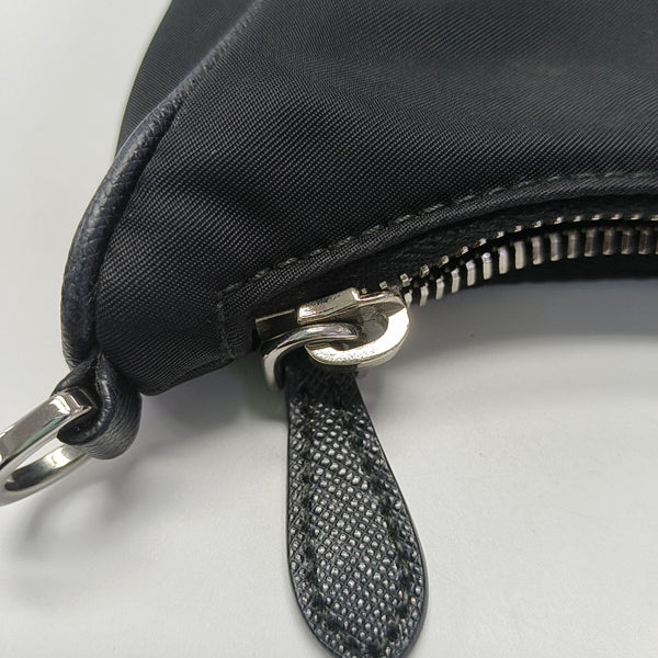 Re-Edition2005 Nylon Black
