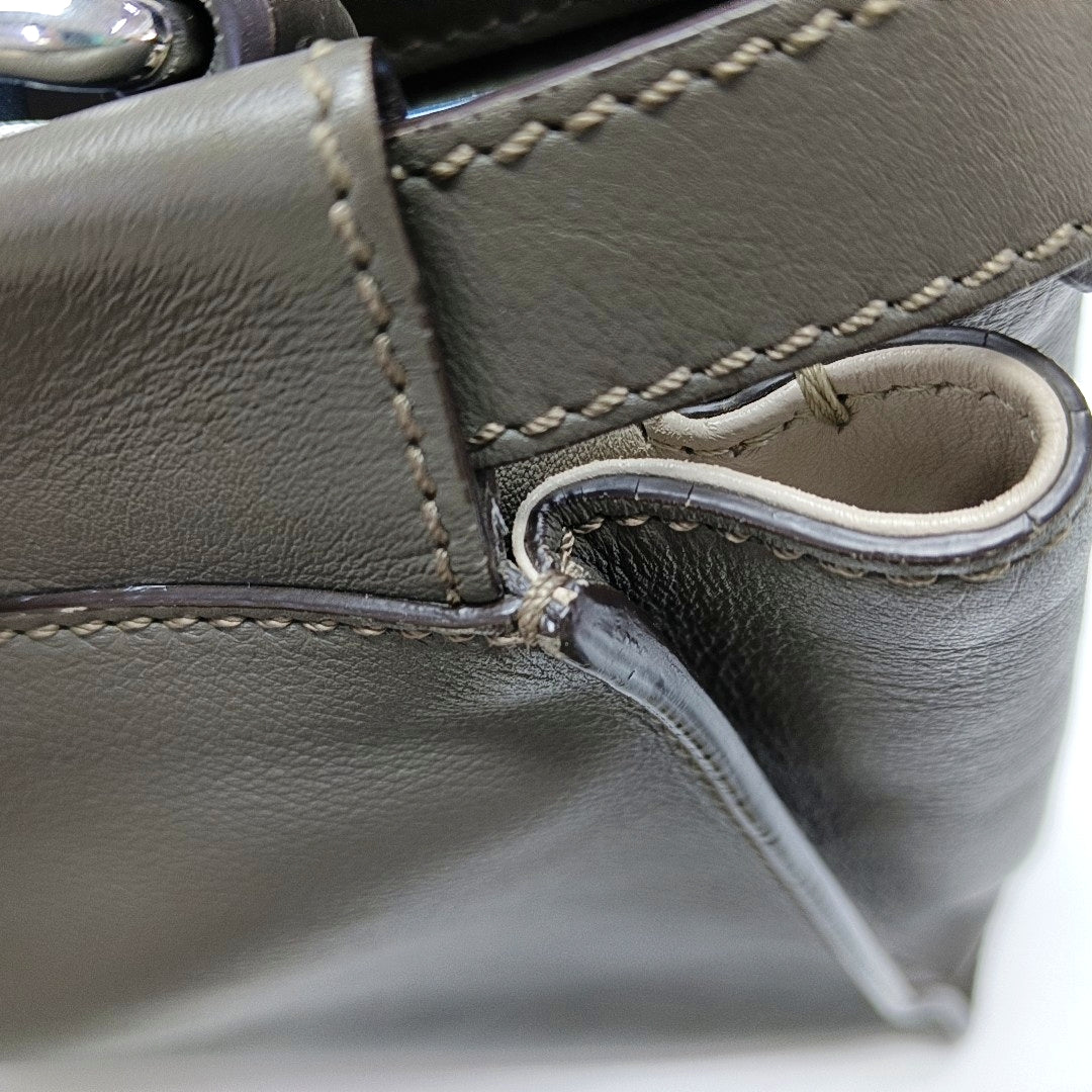 Authenticated pre-owned  Peekaboo Calfskin Gray - Shoulder Bag at Looply