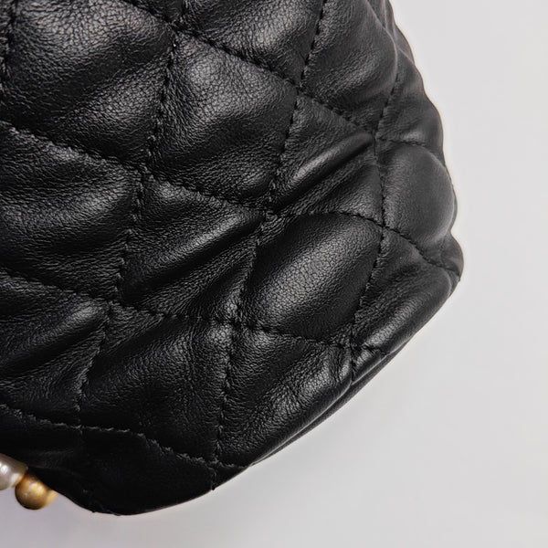 DRAWSTRING Mini Quilted Calfskin Black