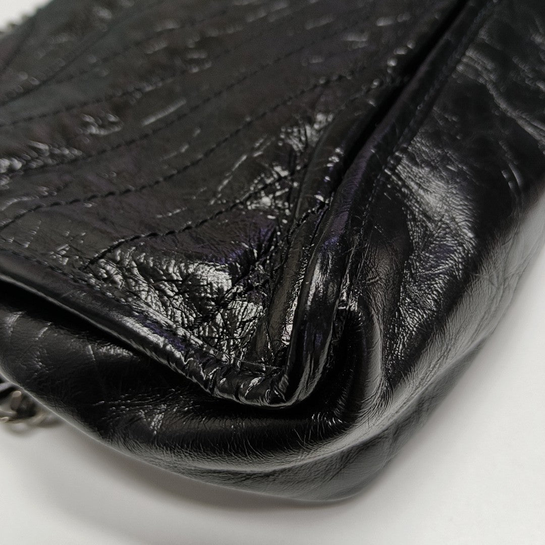 NIKI Medium Chevron Calfskin Black