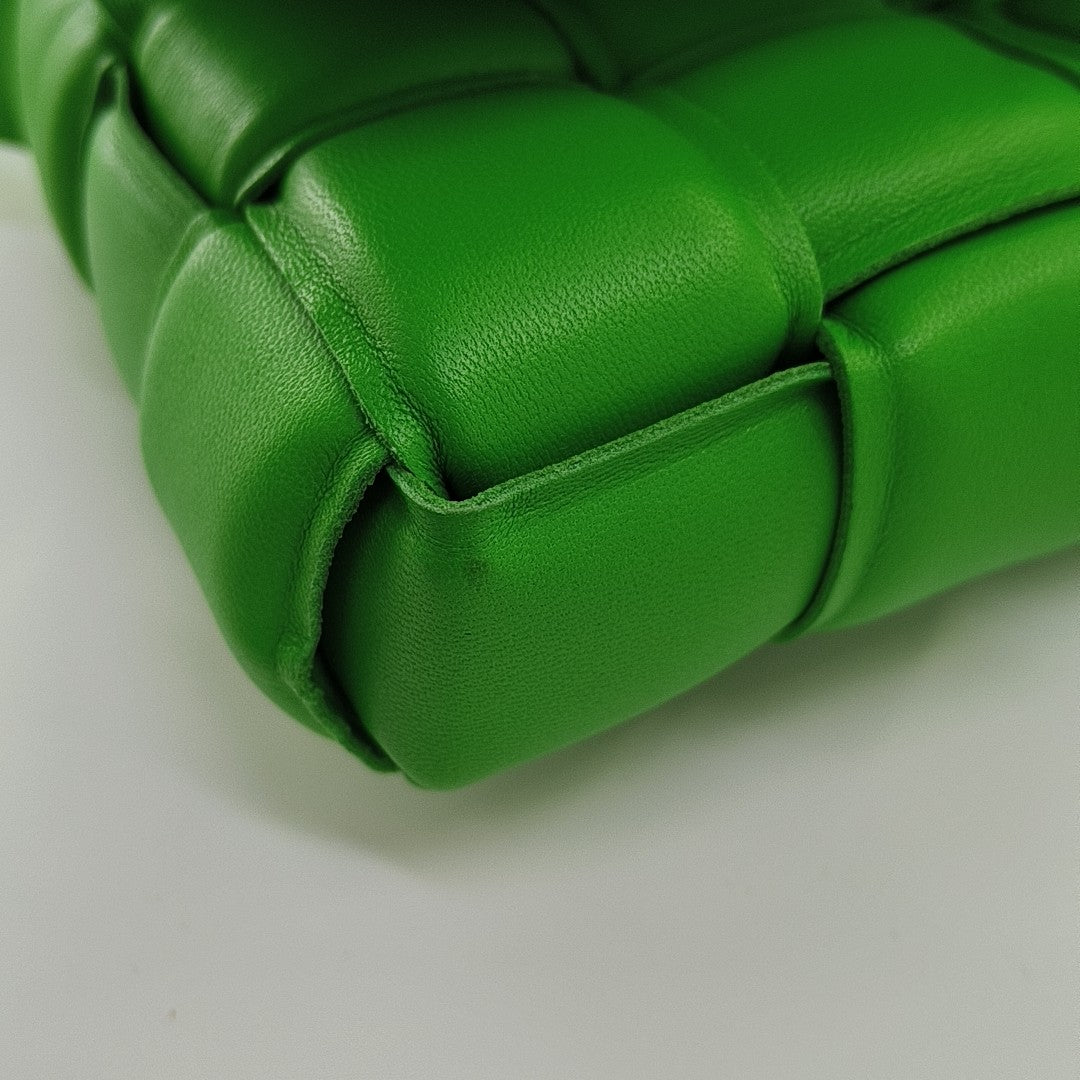 Cassette Small Lambskin Green