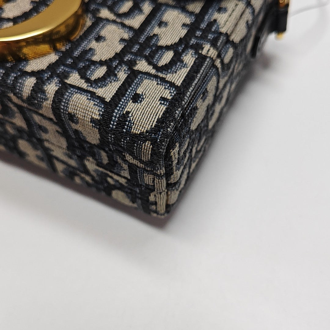 30 Montaigne Mini Oblique Canvas Blue
