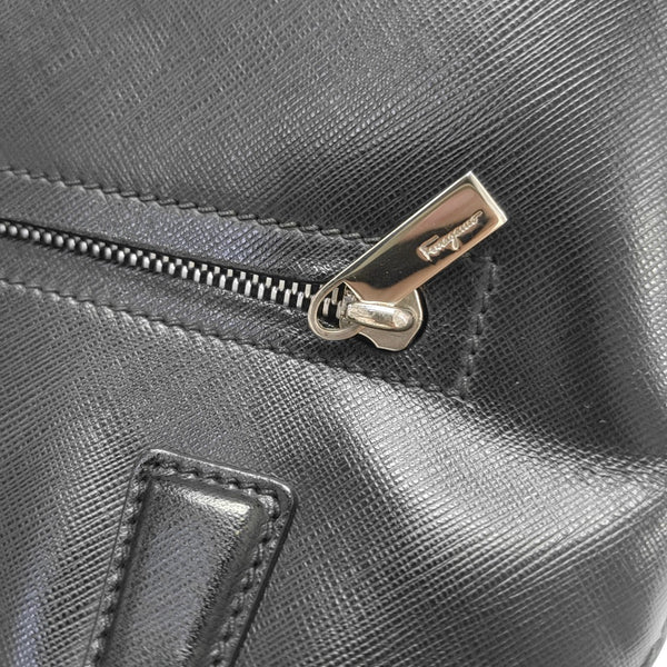 Darina Calfskin Black