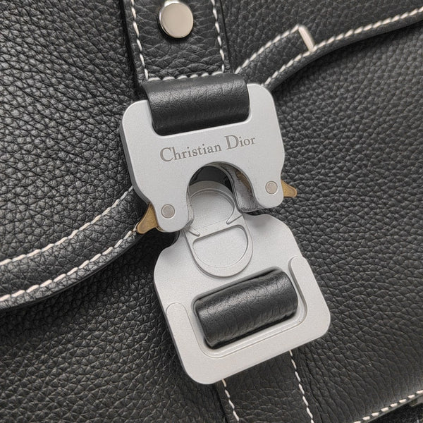 Saddle Small Calfskin Black