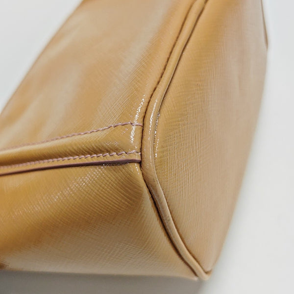 Calfskin Clutch Beige