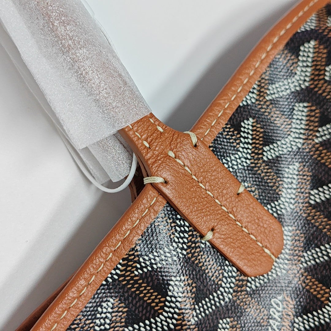 Anjou Coated Canvas Brown