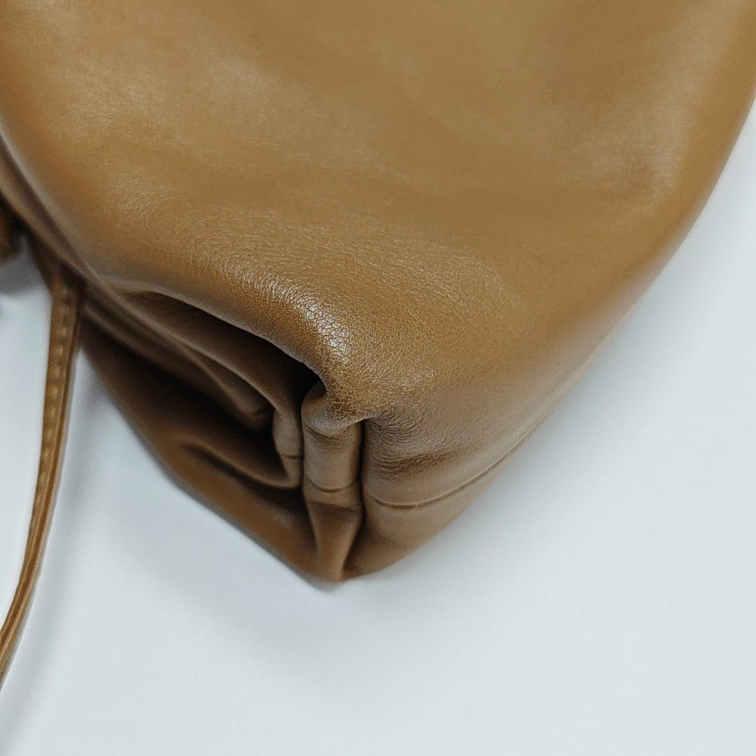 The Pouch Mini Calfskin Brown
