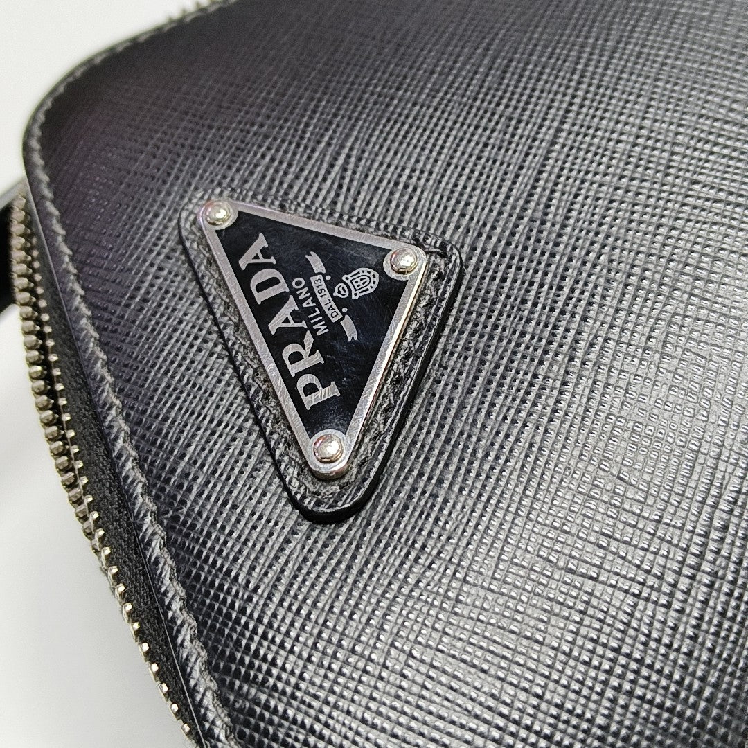 Brique Calfskin Black