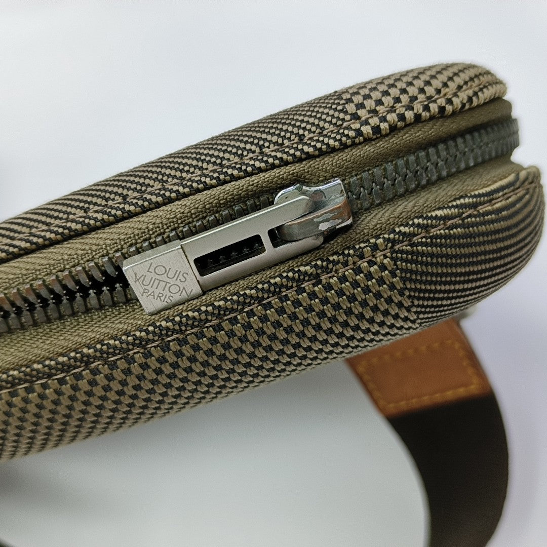 MAGE Canvas Brown