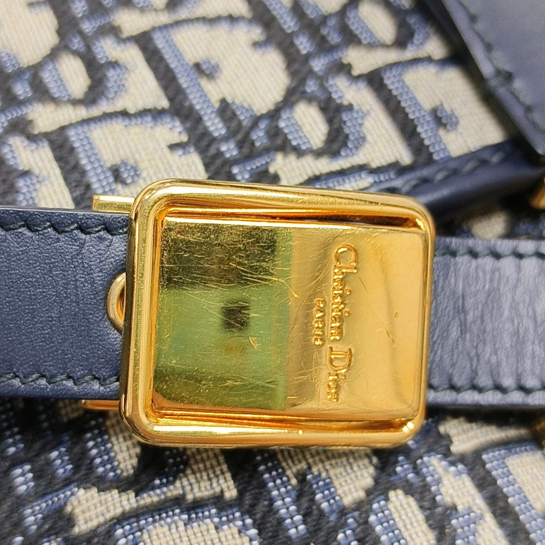 30 Montaigne Oblique Canvas Blue