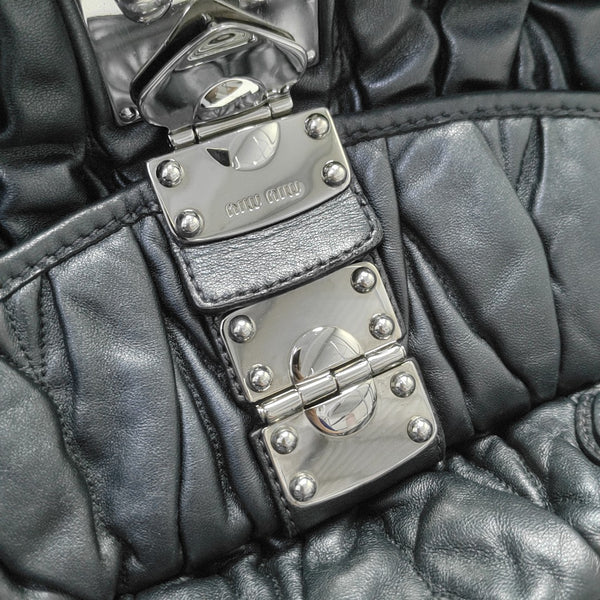 Quilted Lambskin Shoulder Bag Black
