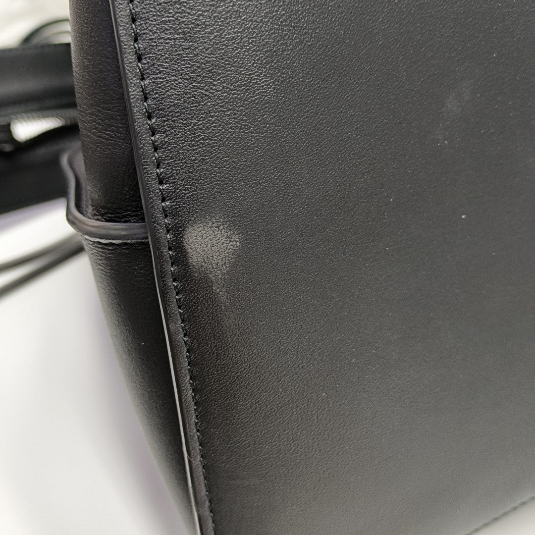 Neo Classic Large Calfskin Black