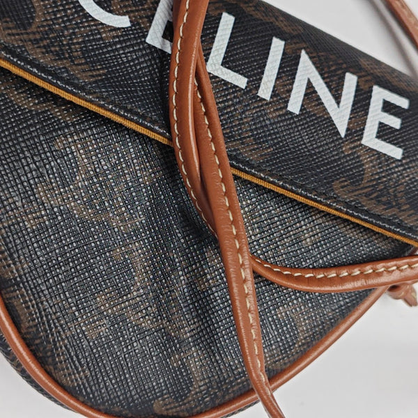 TRIANGLE Leather Multicolor