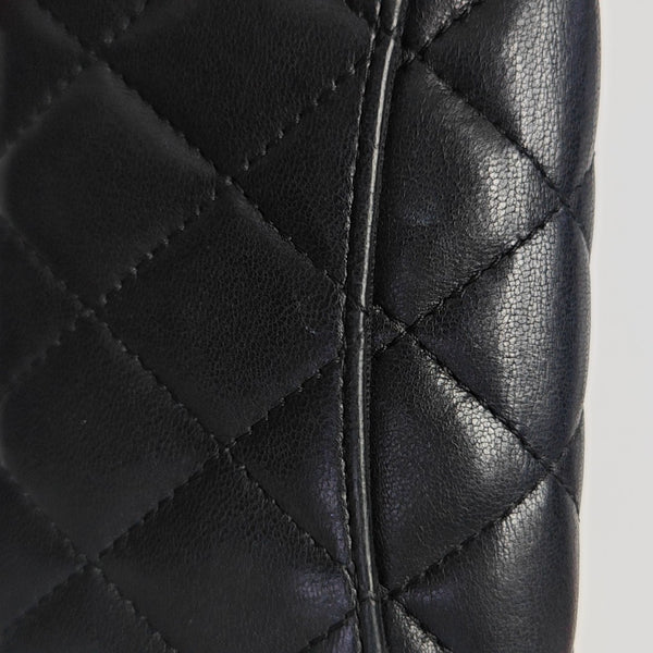 CLASSIC FLAP Quilted Lambskin Black Card Holder