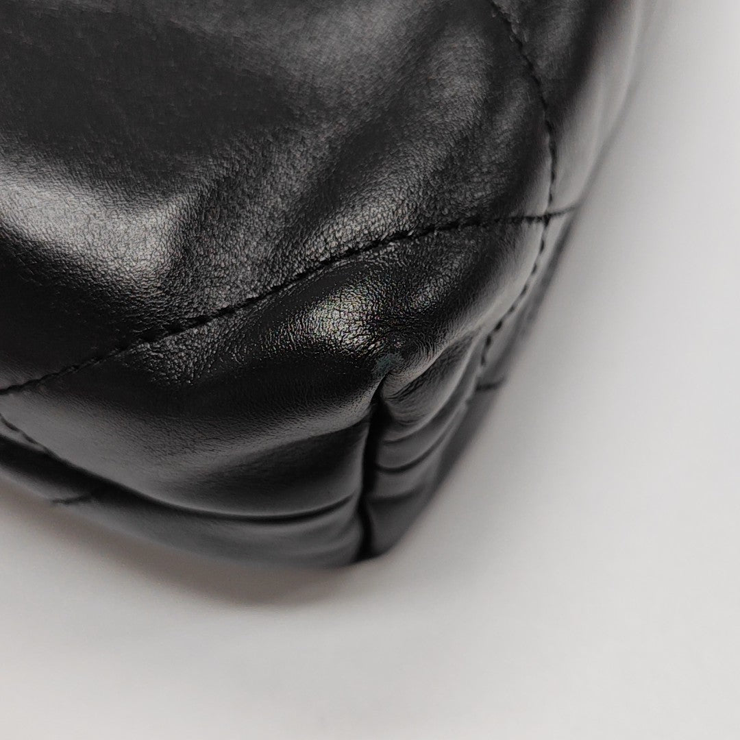 CHANEL 22 Mini Quilted Calfskin Black