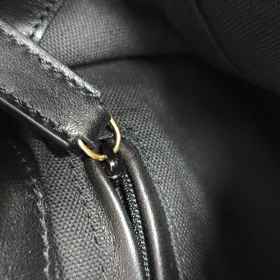 Calfskin Tote Bag Black