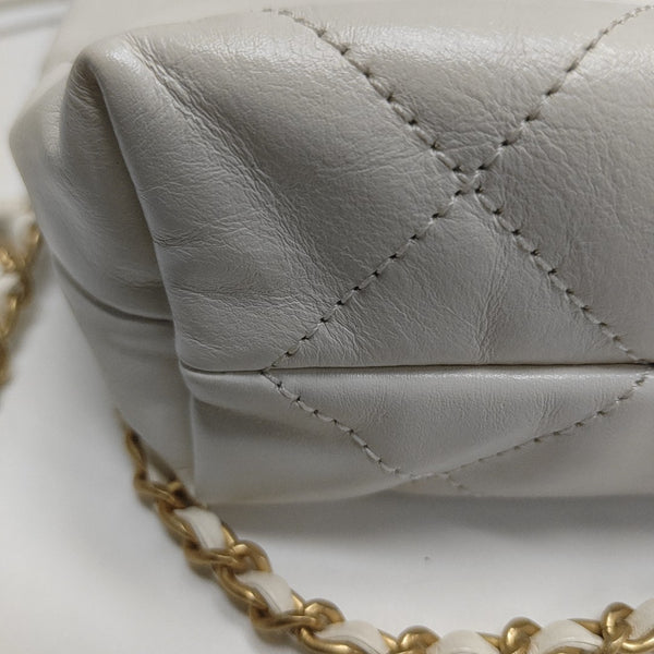 CHANEL 22 Mini Quilted Calfskin White