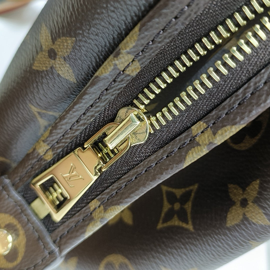 PALAIS GM Monogram Coated Canvas Brown