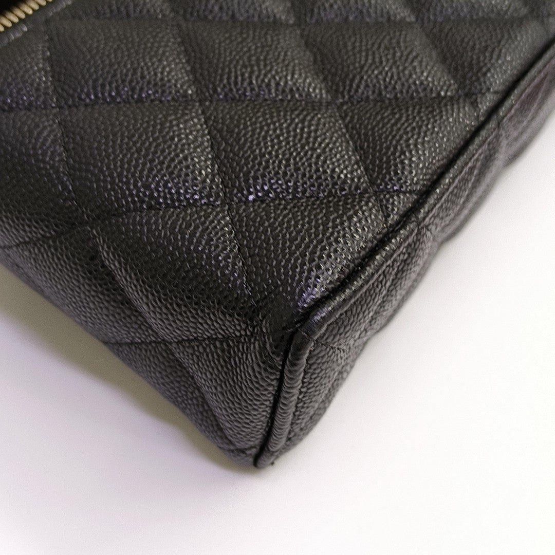 Quilted Grained Calfskin Shoulder Bag Black